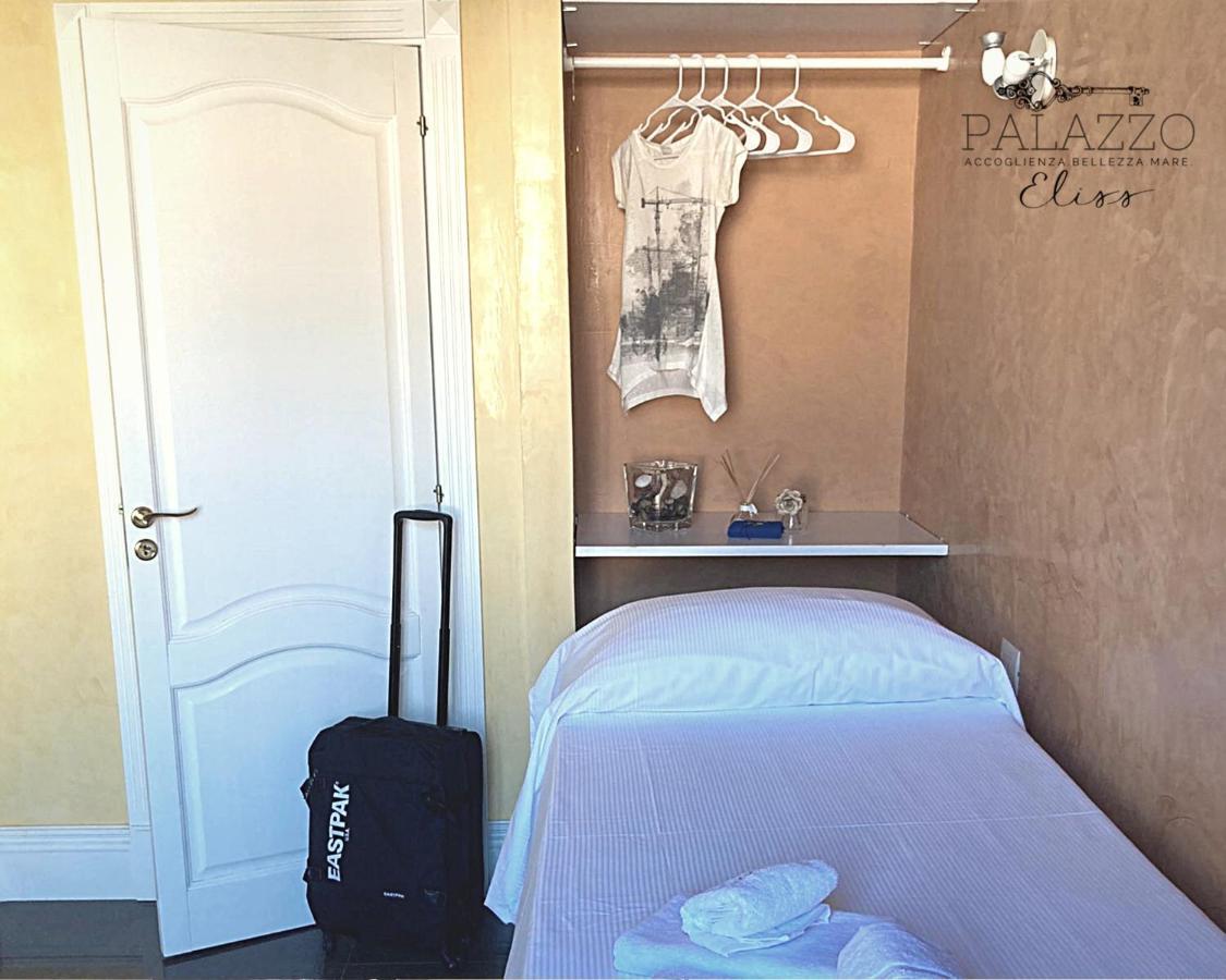 B&B Palazzo Eliss Di Bartocci Srl Margherita Di Savoia Exterior foto